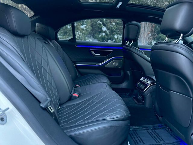 2021 Mercedes-Benz S-Class S 580 4MATIC Sedan - 22939733 - 32