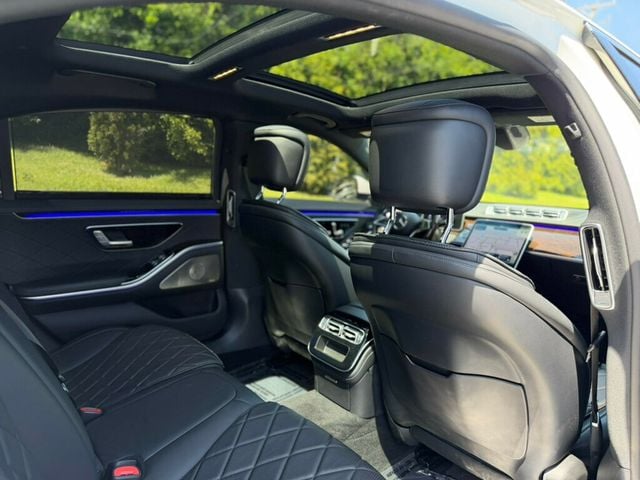 2021 Mercedes-Benz S-Class S 580 4MATIC Sedan - 23026304 - 22