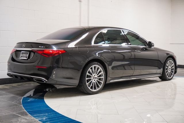 2021 Mercedes-Benz S-Class S 580 4MATIC Sedan - 22978923 - 32