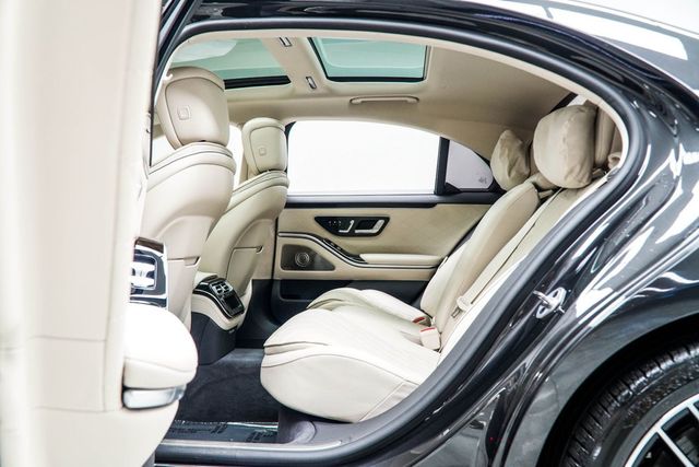 2021 Mercedes-Benz S-Class S 580 4MATIC Sedan - 22991447 - 40