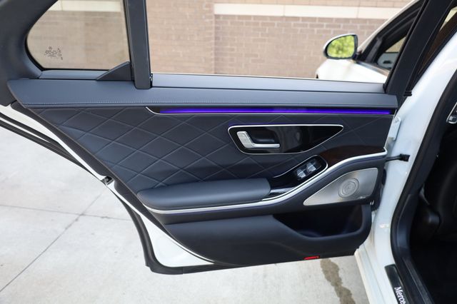 2021 Mercedes-Benz S-Class S 580 4MATIC Sedan - 22867684 - 16