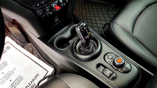2021 MINI Cooper Countryman ALL4 w/ Heated Seats & Auto Climate Control - 23097080 - 16