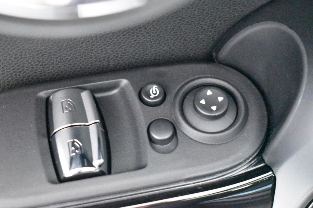 21 Used Mini Cooper Hardtop 2 Door At Inskip S Warwick Auto Mall Serving Providence Ri Iid