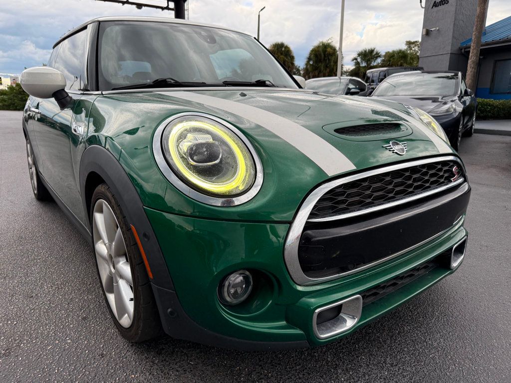 2021 Mini Cooper S Hardtop 2 Door photo 3