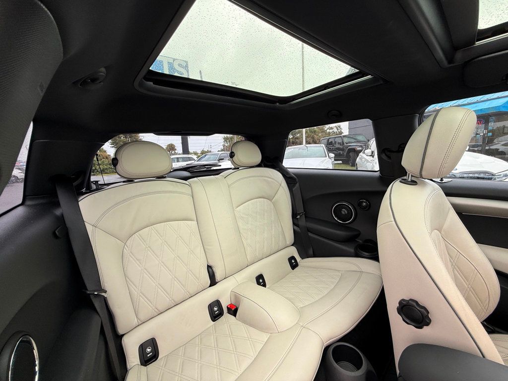 2021 MINI Cooper S Hardtop 2 Door  - 22920931 - 30