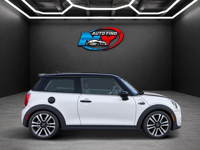 2021 MINI Cooper S Hardtop 2 Door CLEAN CARFAX, 6-SPD MANUAL, SIGNATURE TRIM, PAN SUNROOF, NAVI - 23085067 - 8