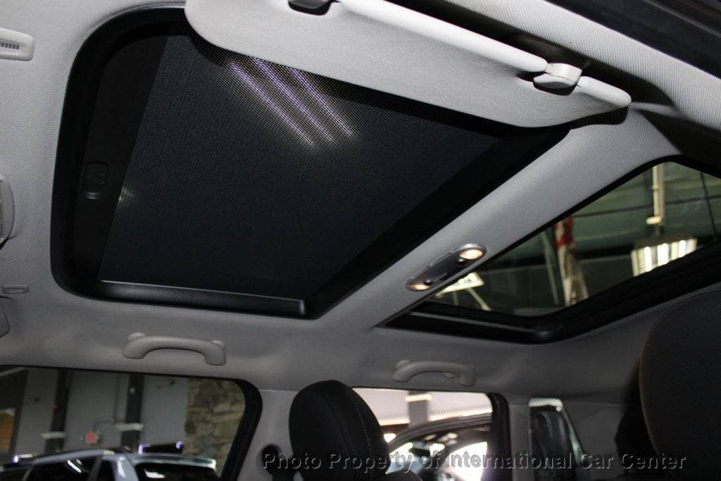 2021 Mini Cooper S Hardtop 4 Door photo 14