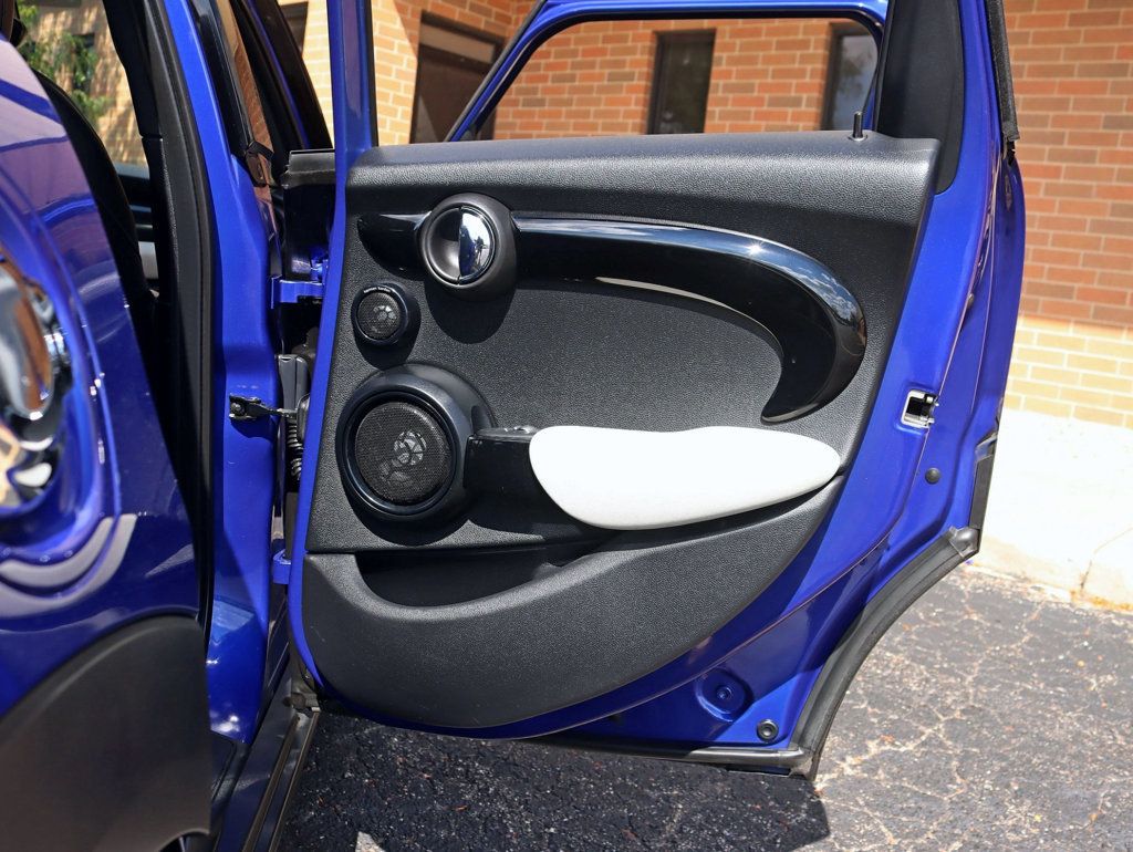 2021 MINI Cooper S Hardtop 4 Door 4DR ICONIC CARBON & DRIVER ASSISTANCE PKG - 23081015 - 30