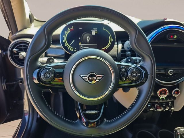 2021 MINI Cooper S Hardtop 4 Door CLEAN CARFAX, ICONIC TRIM, PAN SUNROOF, NAVIGATION, HEATED SEATS - 23011401 - 6