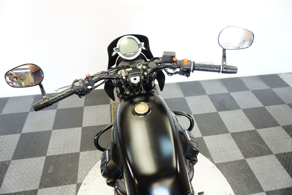 2021 MOTO GUZZI V7 STONE RETRO FUN TO RIDE!!! - 22859137 - 9