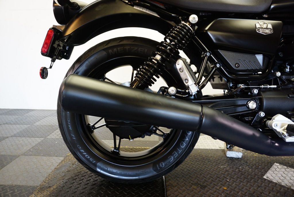 2021 MOTO GUZZI V7 STONE RETRO FUN TO RIDE!!! - 22859137 - 23