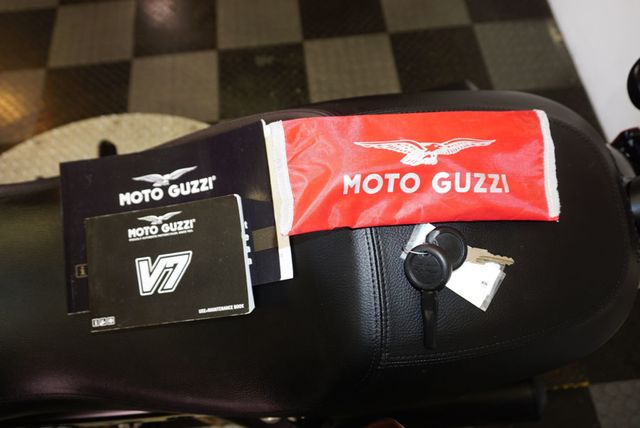2021 MOTO GUZZI V7 STONE RETRO FUN TO RIDE!!! - 22859137 - 32