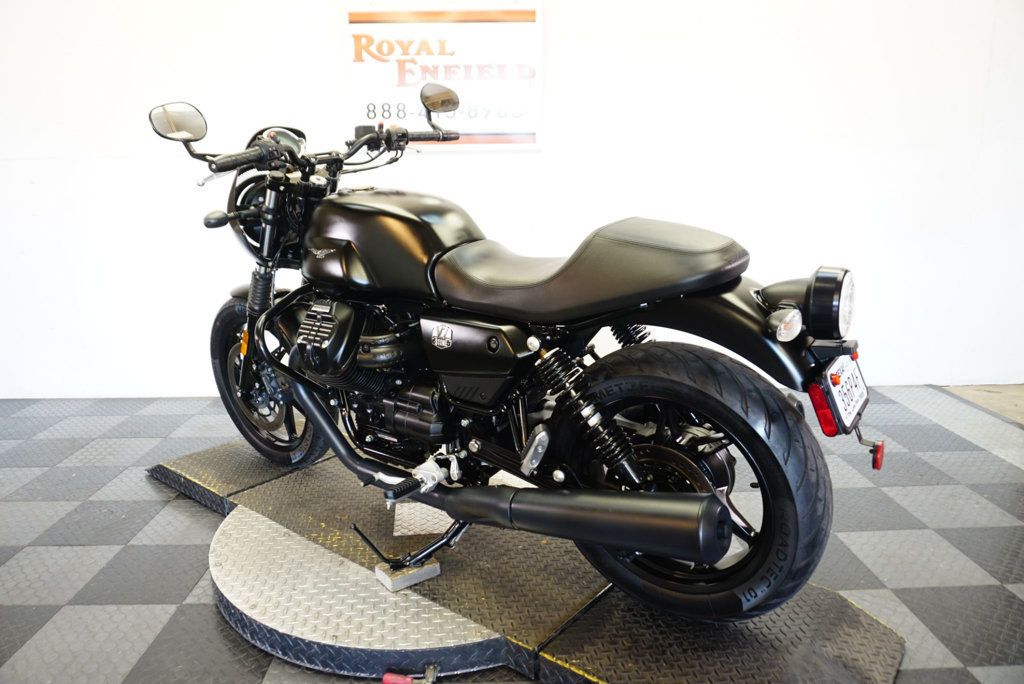 2021 MOTO GUZZI V7 STONE RETRO FUN TO RIDE!!! - 22859137 - 3