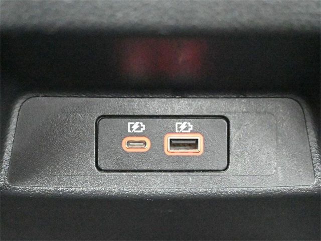 2021 Nissan Altima 2.0 SR Sedan - 22930322 - 11