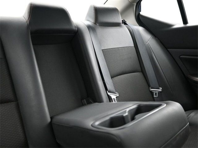 2021 Nissan Altima 2.0 SR Sedan - 22930322 - 15