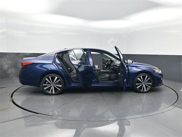 2021 Nissan Altima 2.0 SR Sedan - 22930322 - 33