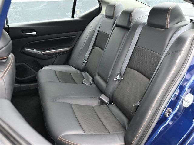 2021 Nissan Altima 2.0 SR Sedan - 22930322 - 8