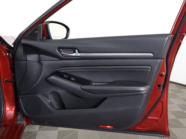 2021 Nissan Altima 2.5 SL AWD Sedan - 23018816 - 24