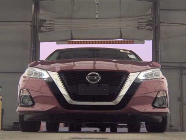 2021 Nissan Altima 2.5 SL AWD Sedan - 23018816 - 3