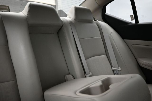 2021 Nissan Altima 2.5 SL Sedan - 23060690 - 13