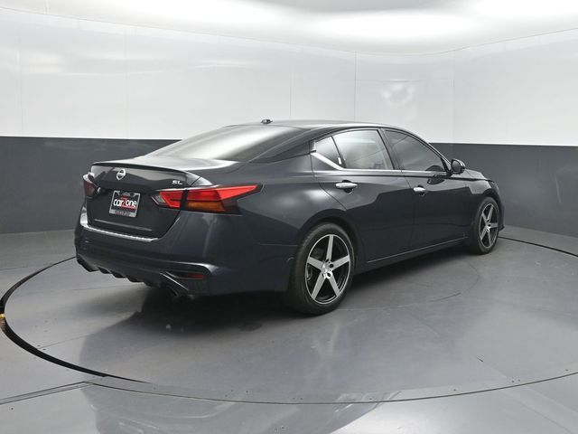 2021 Nissan Altima 2.5 SL Sedan - 23060690 - 26