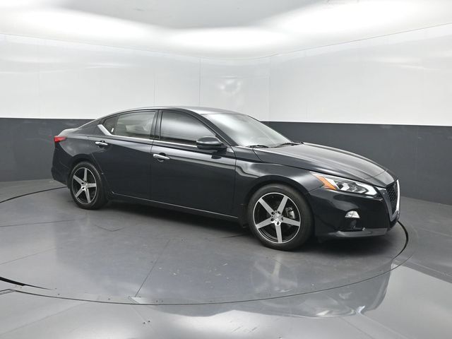 2021 Nissan Altima 2.5 SL Sedan - 23060690 - 28