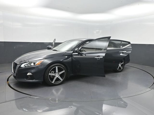 2021 Nissan Altima 2.5 SL Sedan - 23060690 - 30