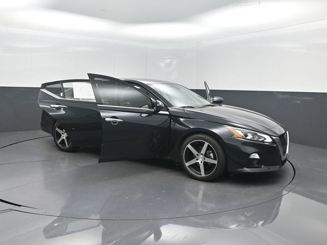2021 Nissan Altima 2.5 SL Sedan - 23060690 - 32