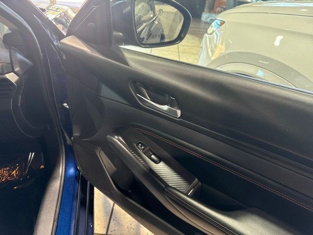 2021 Nissan Altima 2.5 SR Sedan - 22999305 - 13