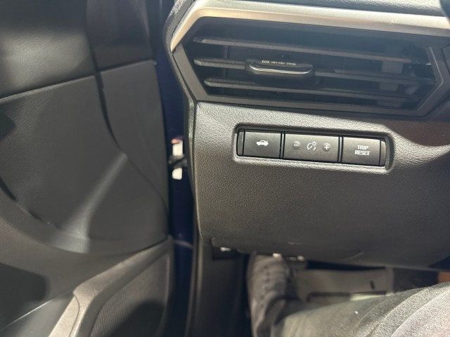 2021 Nissan Altima 2.5 SR Sedan - 22999305 - 22