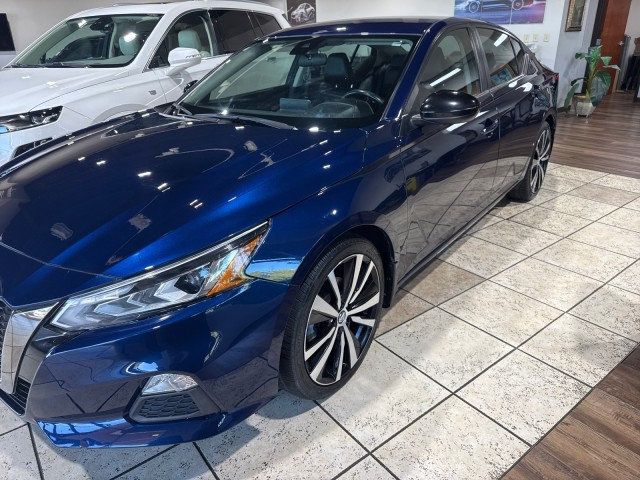 2021 Nissan Altima 2.5 SR Sedan - 22999305 - 2