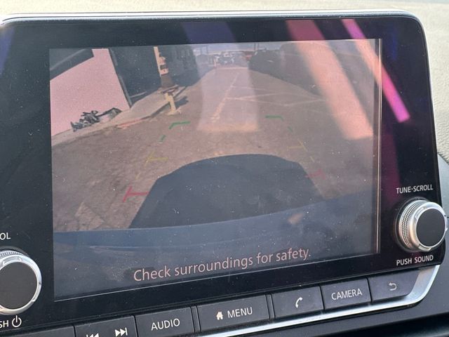 2021 Nissan Altima 2.5 SR Sedan - 22954351 - 16