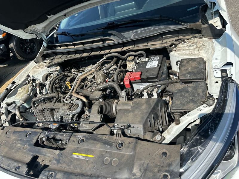 2021 Nissan Altima 2.5 SR Sedan - 22954351 - 20