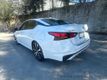 2021 Nissan Altima 2.5 SR Sedan - 22982765 - 4