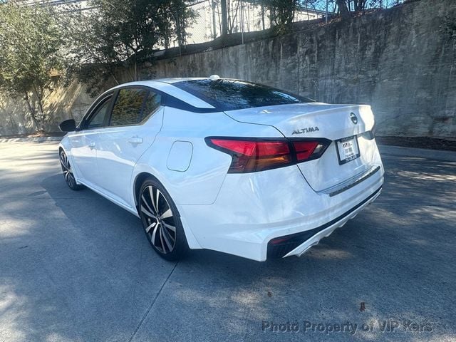 2021 Nissan Altima 2.5 SR Sedan - 22982765 - 4