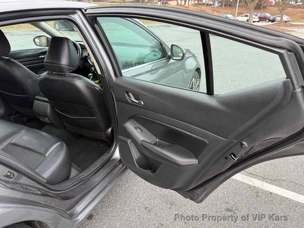 2021 Nissan Altima 2.5 SR Sedan - 22986810 - 10