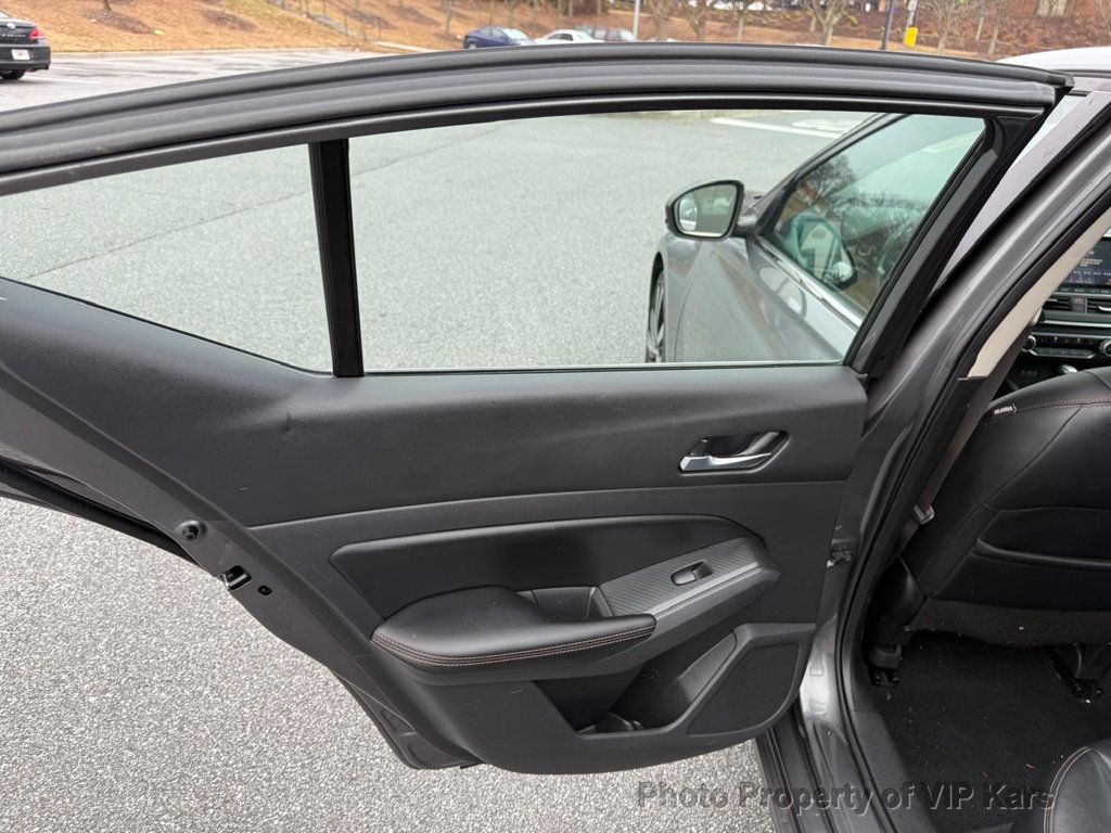 2021 Nissan Altima 2.5 SR Sedan - 22986810 - 12