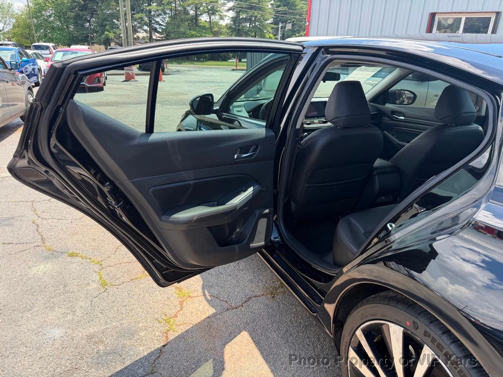 2021 Nissan Altima 2.5 SR Sedan - 23030970 - 9