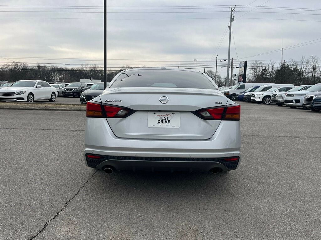 2021 Nissan Altima 2.5 SR Sedan - 22981312 - 6