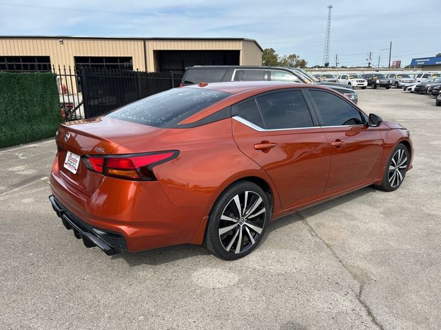 2021 Nissan Altima 2.5 SR Sedan - 23100223 - 3