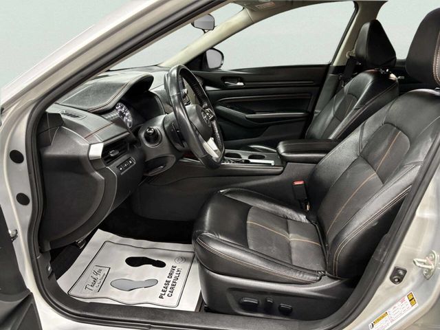 2021 Nissan Altima 2.5 SR Sedan - 23052206 - 13