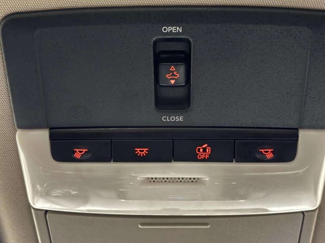 2021 Nissan Altima 2.5 SR Sedan - 23052206 - 28