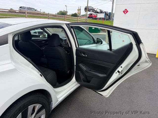 2021 Nissan Altima 2.5 S Sedan - 23045682 - 13