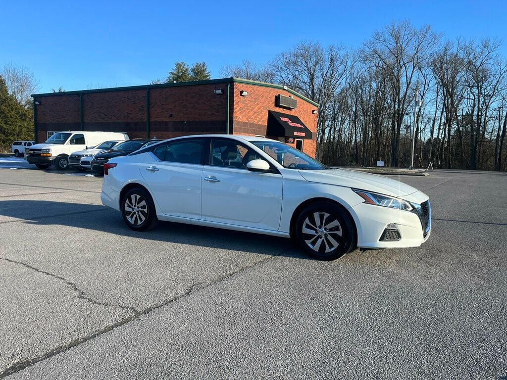 2021 Nissan Altima 2.5 S Sedan - 22744689 - 2