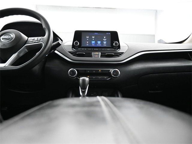 2021 Nissan Altima 2.5 S Sedan - 22946322 - 13