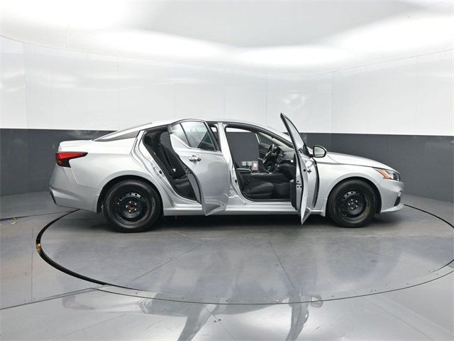 2021 Nissan Altima 2.5 S Sedan - 22946322 - 34