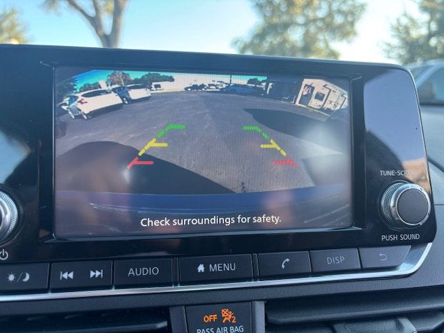 2021 Nissan Altima 2.5 S Sedan - 22945993 - 17