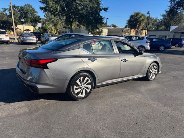 2021 Nissan Altima 2.5 S Sedan - 22945993 - 6