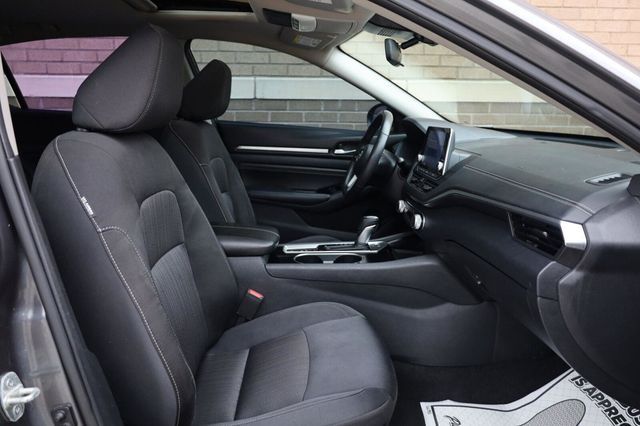 2021 Nissan Altima 2.5 SV - 23093854 - 26