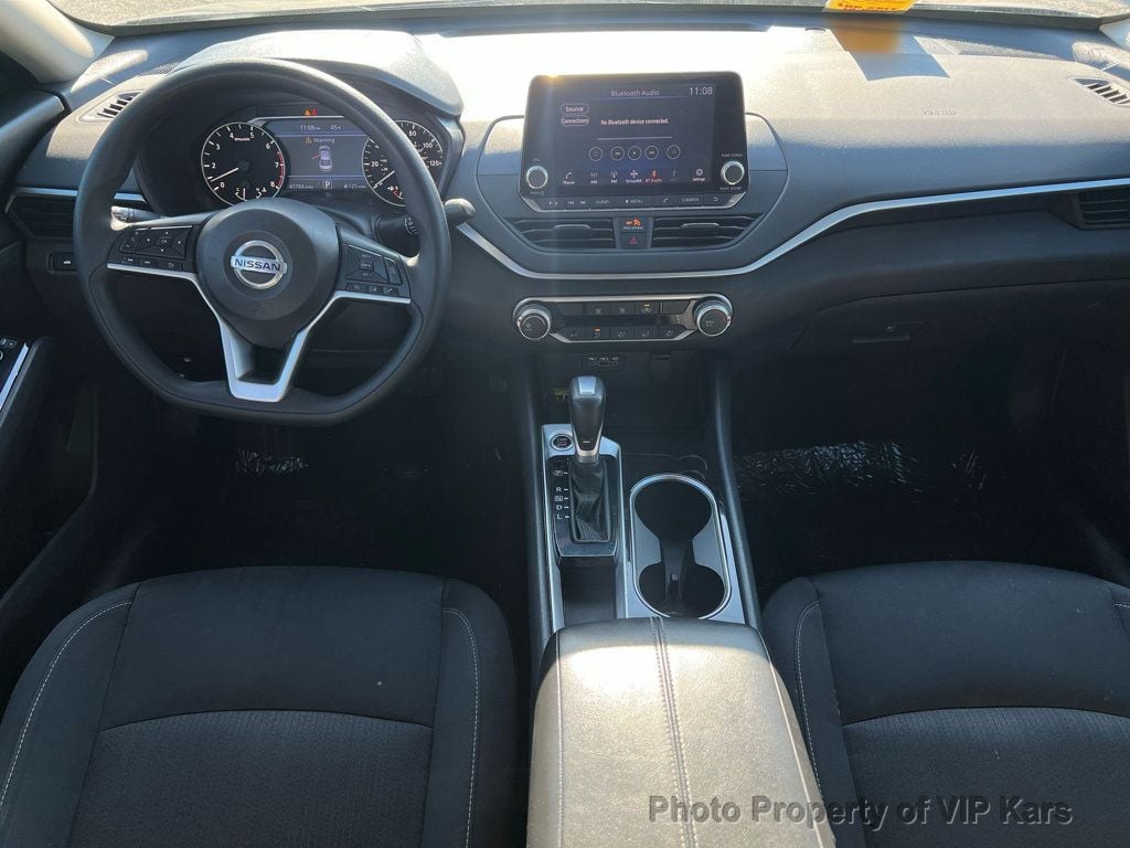 2021 Nissan Altima 2.5 SV Sedan - 22782343 - 11